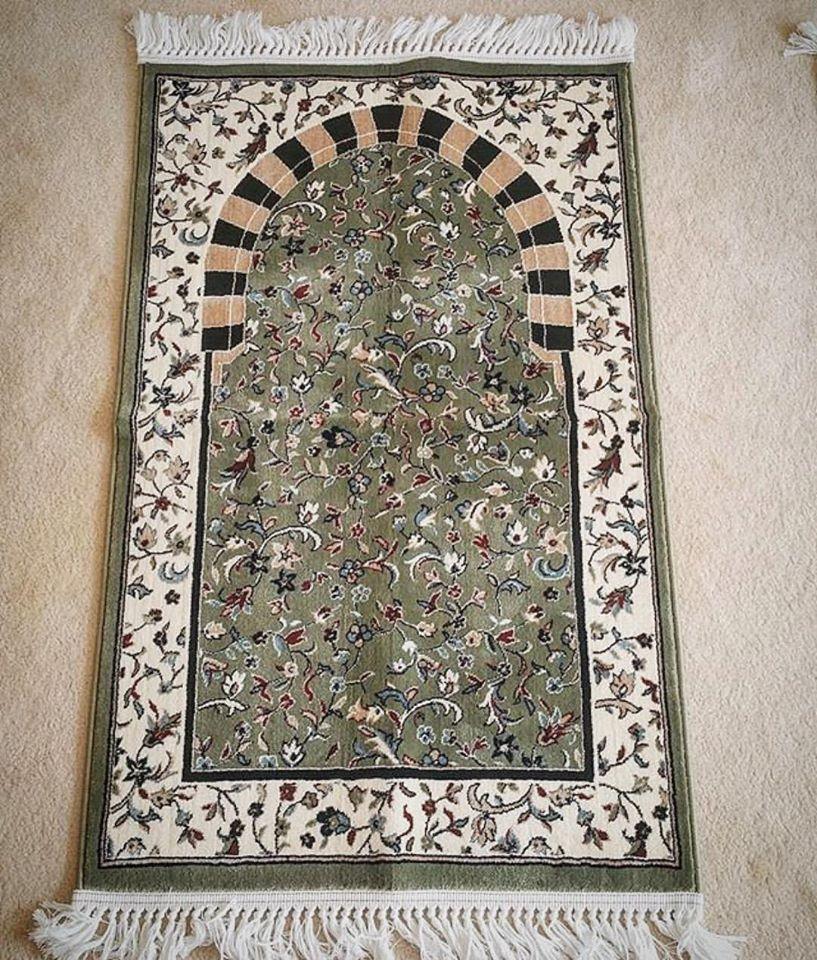 ALRAWDA JAY-E-NAMAZ (Prayer Rug)